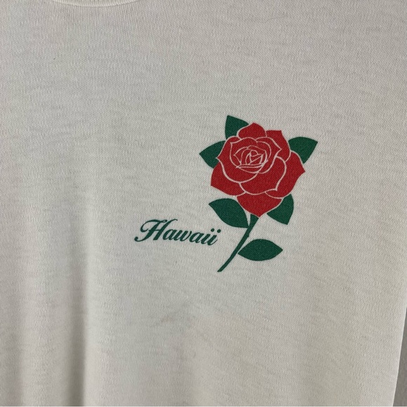 !SOLD! Hanes Designer Tee Vintage 90’s White Hawaii Rose Graphic Destination Tee - Picture 4 of 9